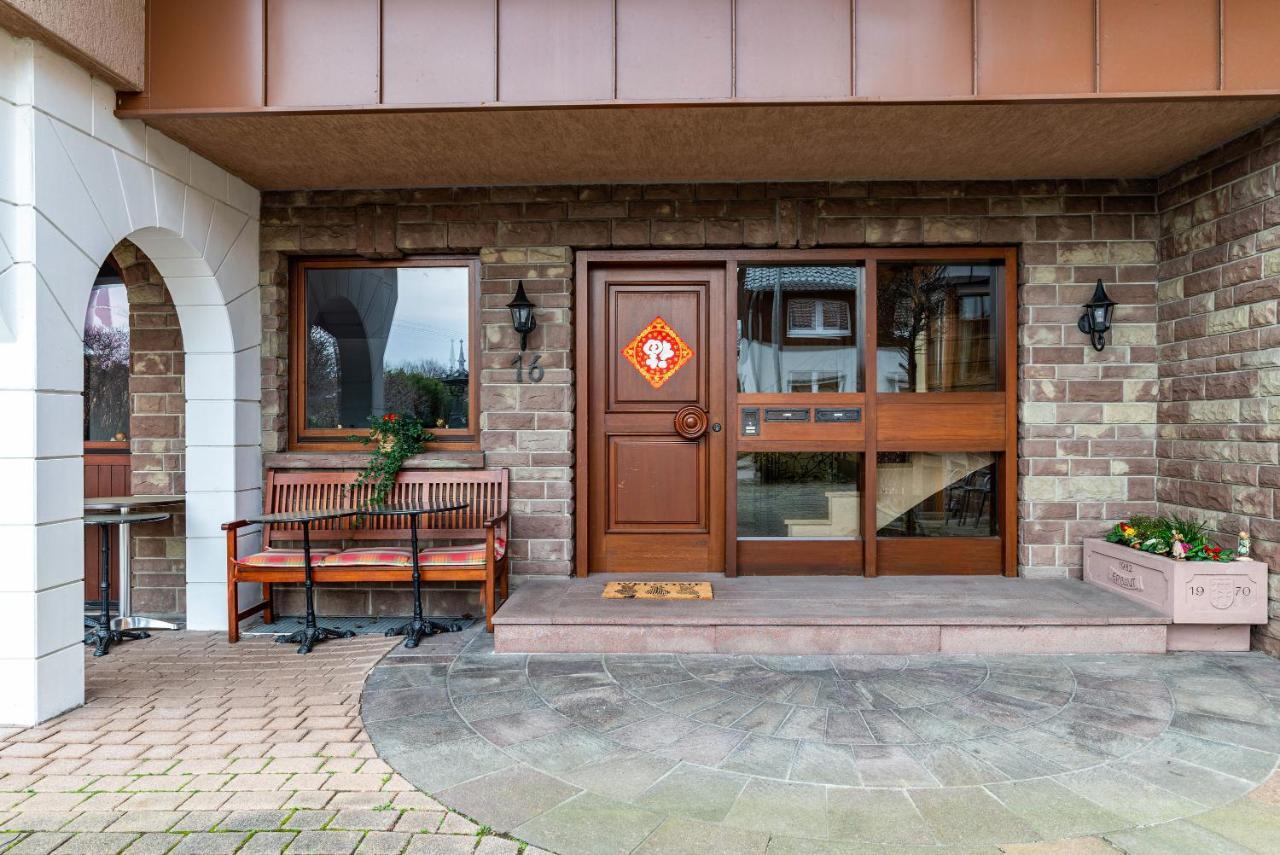 Cheng Apartment Baden-Baden Bagian luar foto